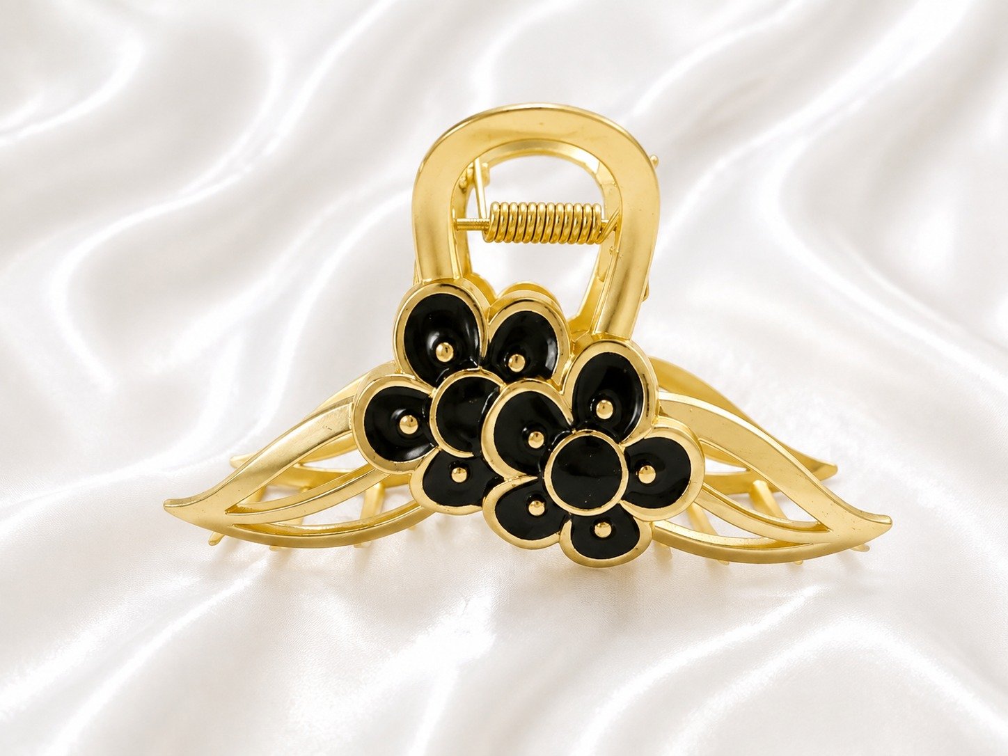 Elegant floral design gold hair claw clip