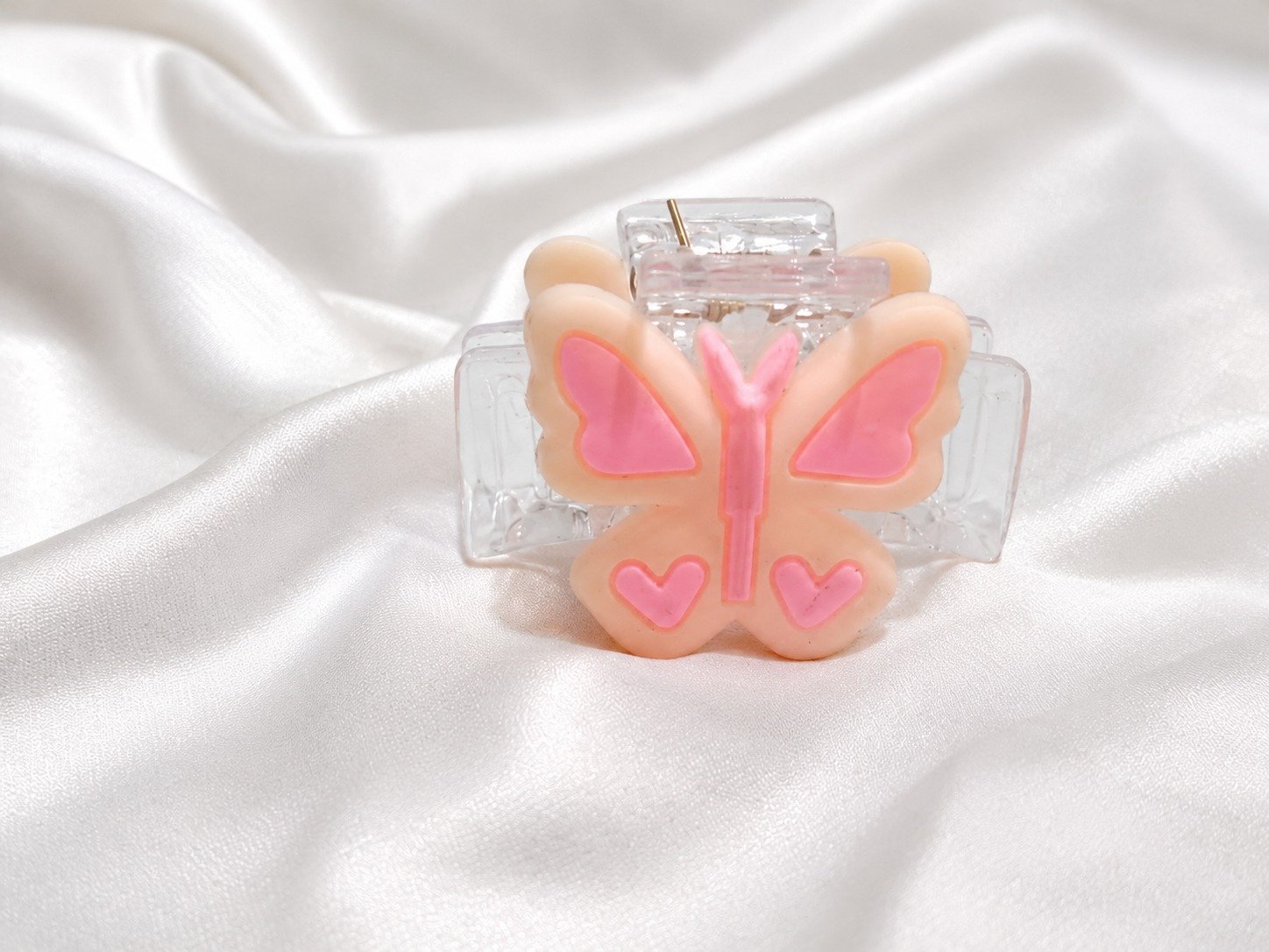 Cute Hair Claw Clips – Pack of 3 5 Cute Hair Claw Clips – Pack of 3 - Image 5