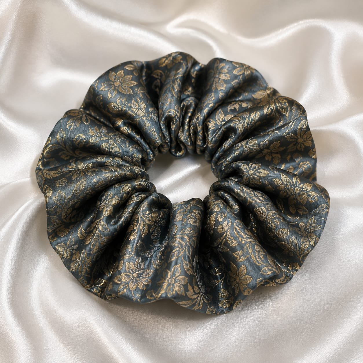 Floral Jacquard Fabric Scrunchie 1 Floral Jacquard Fabric Scrunchie