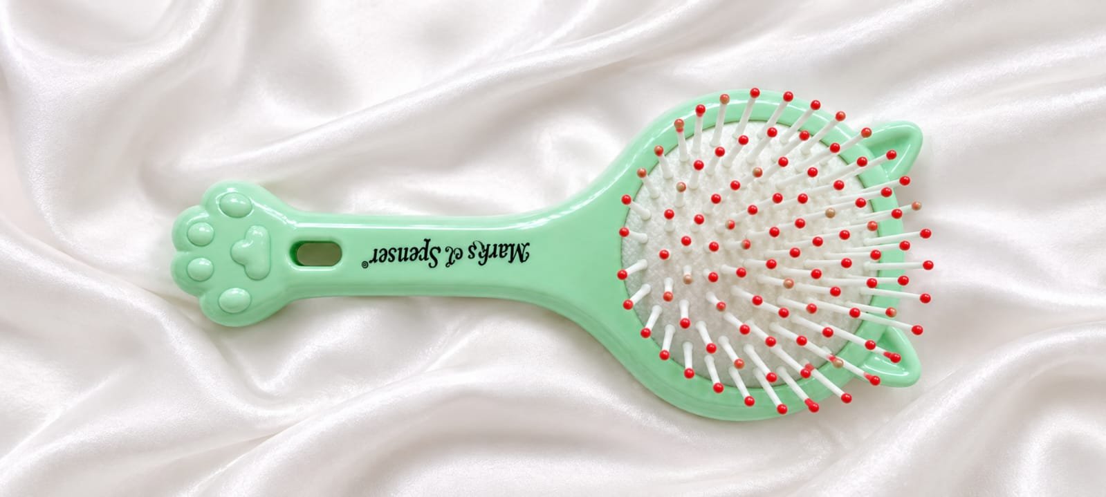 Cute Handheld Hair Brush & Mirror 3 Cute Handheld Hair Brush & Mirror - Image 3
